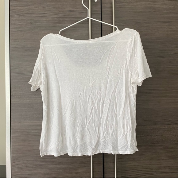 Brandy Melville White Tee - Picture 4 of 4